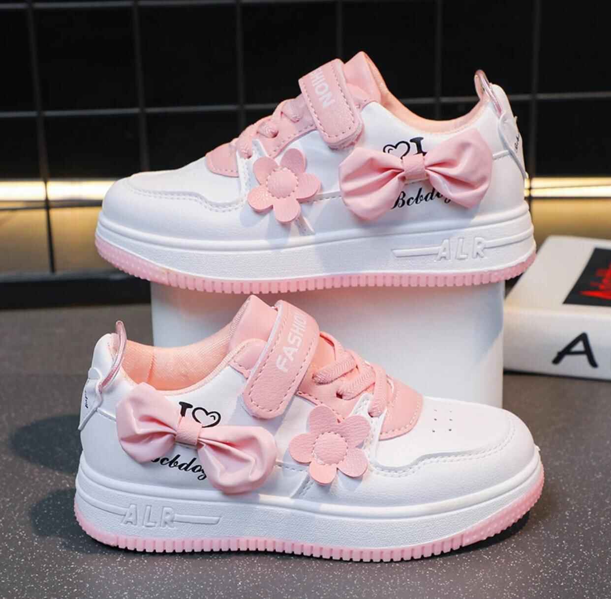 Girls Sneakers_white