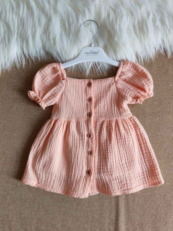 Dress Button