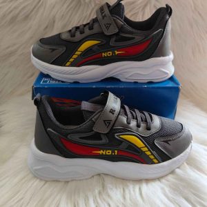 Romax Sneakers