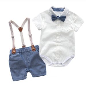 Adorable Bowtied White Short-Sleeved Boys' Cloth Set